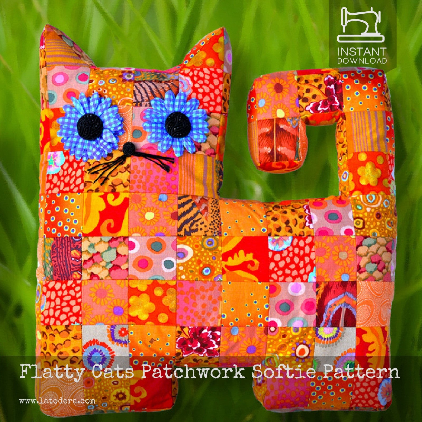 DIY Mama and Baby Patchwork Cat Pillows Tutorial - PDF Sewing Pattern - La Todera