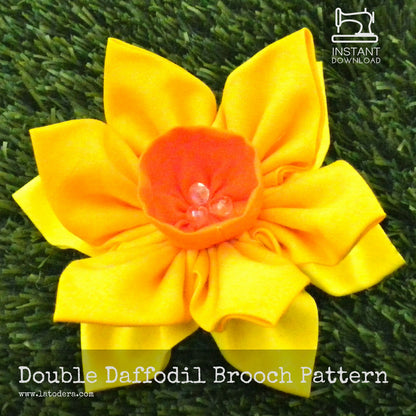 DIY Fabric Flower Daffodil Brooch Tutorial - PDF Sewing Pattern - La Todera