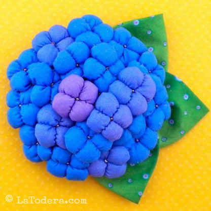 DIY Fabric Flower Hydrangea Brooch Tutorial - PDF Sewing Pattern - La Todera