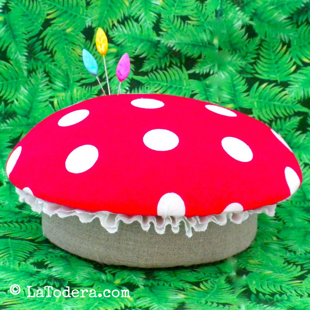 DIY Fabric Mushroom Pincushion Tutorial - PDF Sewing Pattern - La Todera