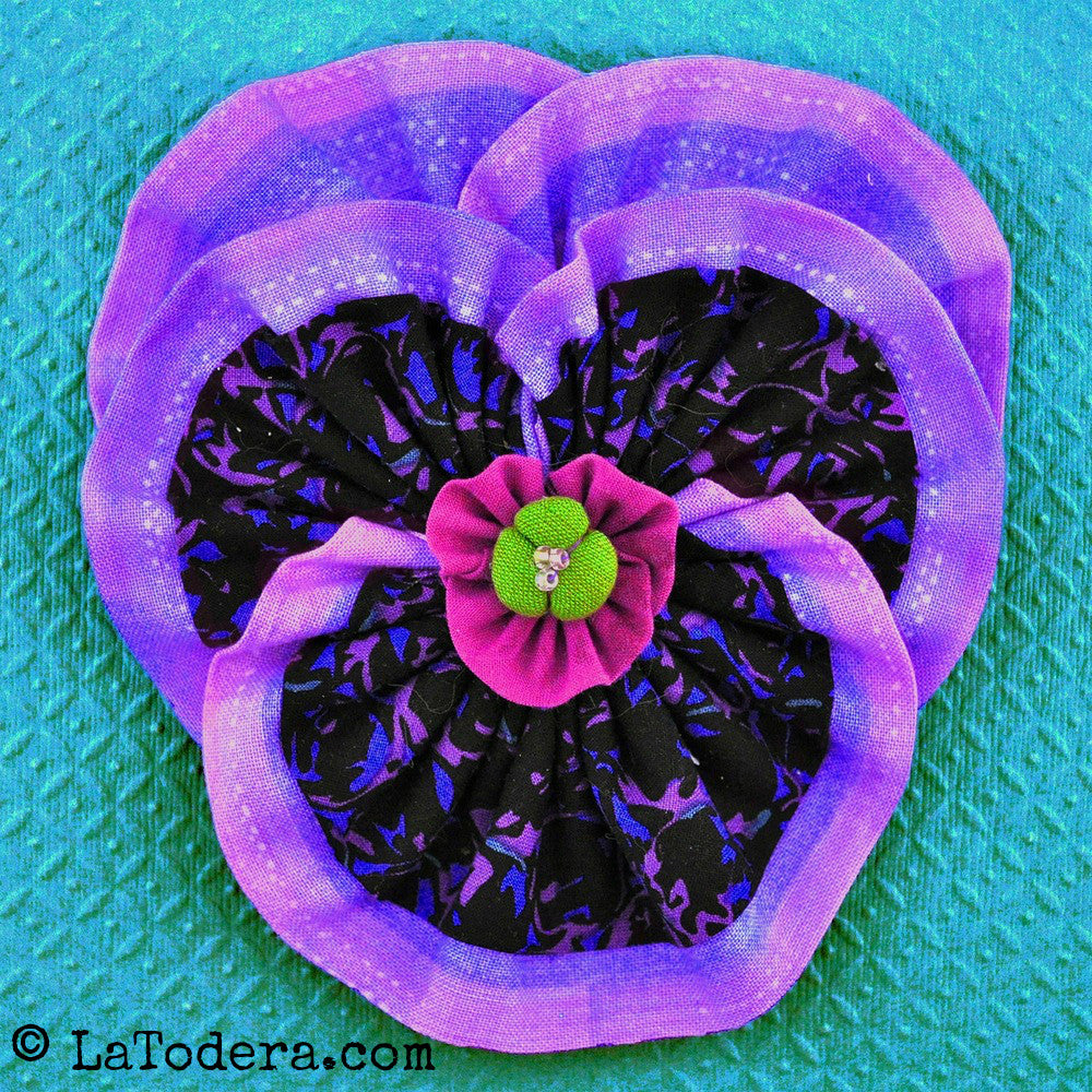 DIY Fabric Flower Pansy Brooch Tutorial - PDF Sewing Pattern - La Todera